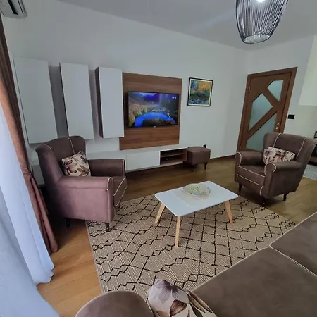 Centre Apartment *