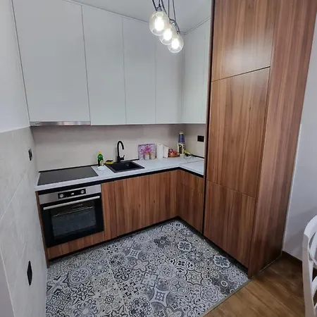 Apartment Centre
